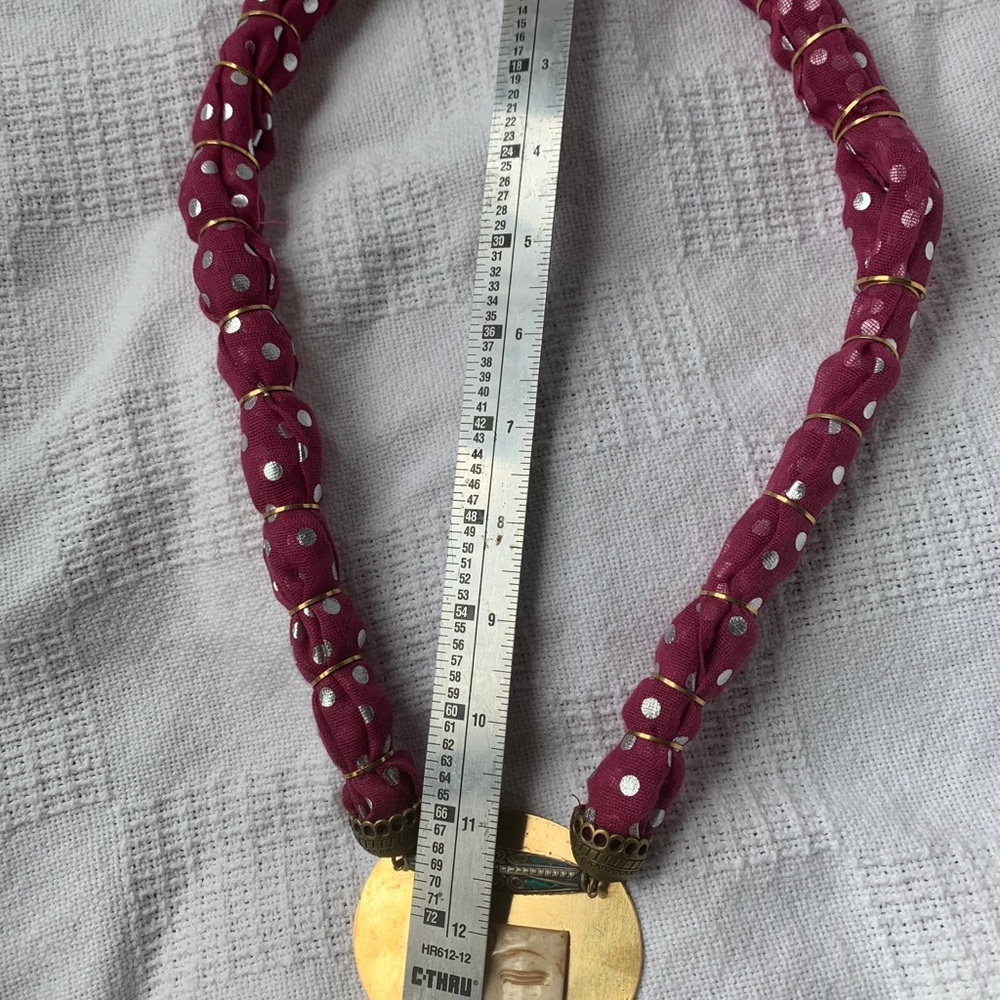 Statement Necklace Eastern Influence - image 5